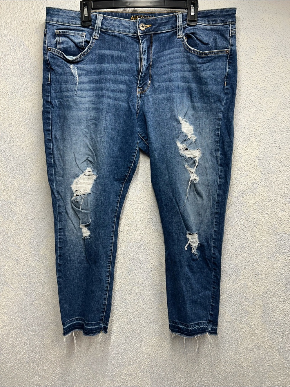 Apt. 9 Distressed Medium Blue Women's Skinny Jeans
